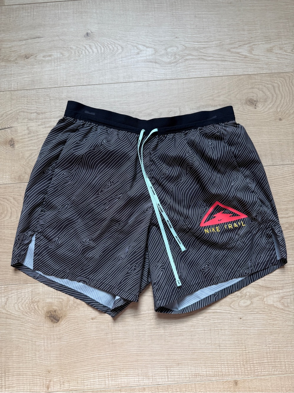 Nike Trail Men's Athletic 5” Shorts | Size Small | Black